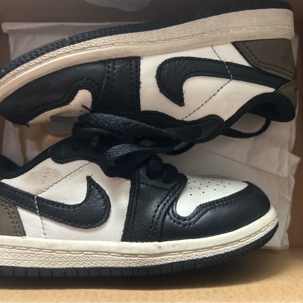 Jordan Kids Black and White Sneakers